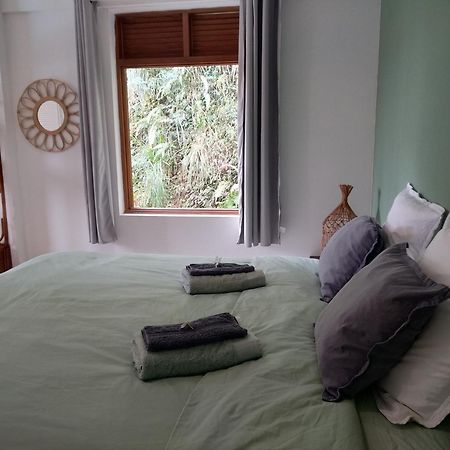 Chalet Ohana, Airport Family House パペーテ エクステリア 写真