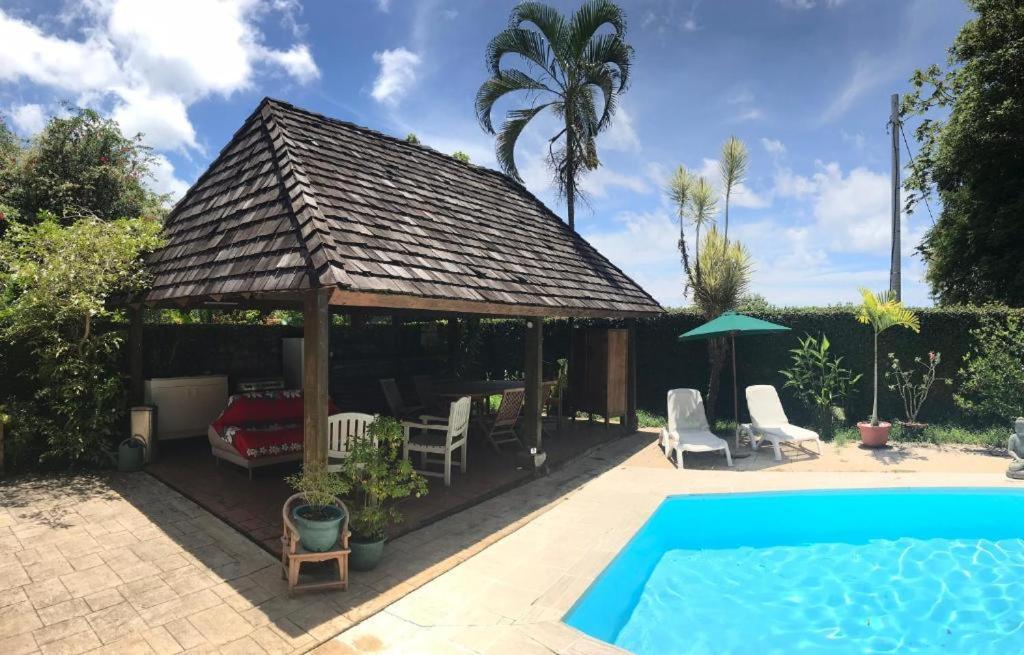 Chalet Ohana, Airport Family House パペーテ エクステリア 写真